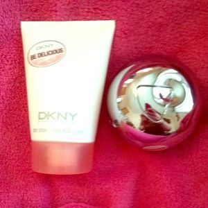 🌺DKNY🌺 be delicious fresh blossom set