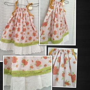 🐞Childs coral rose dress🐛