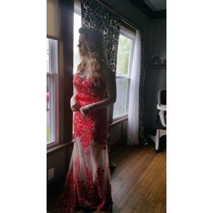 Sherri Hill prom dress