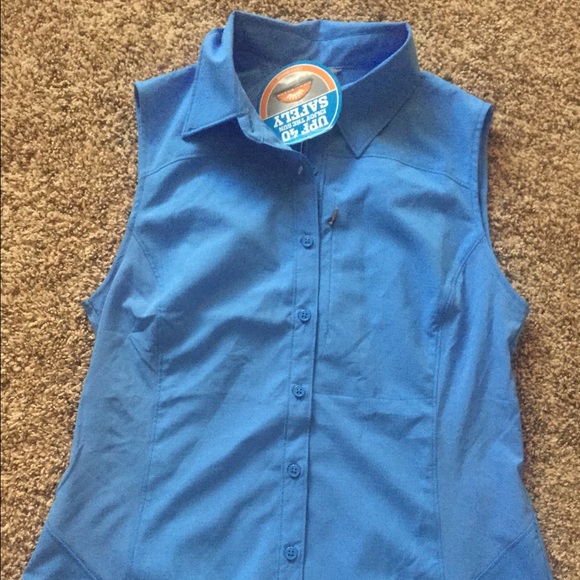 Sleeveless top