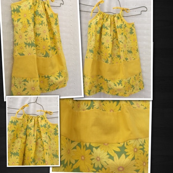 ☺️Childs Daisy Floral  Dress😍