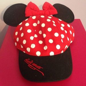 Minnie Mouse hat from disney world