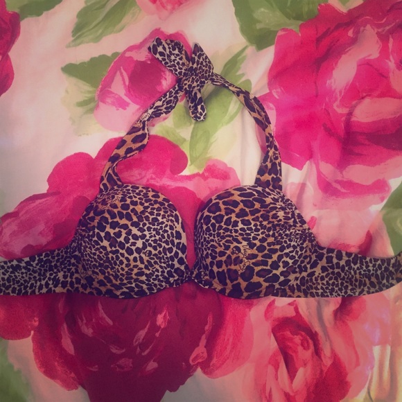 Vs bombshell swim top