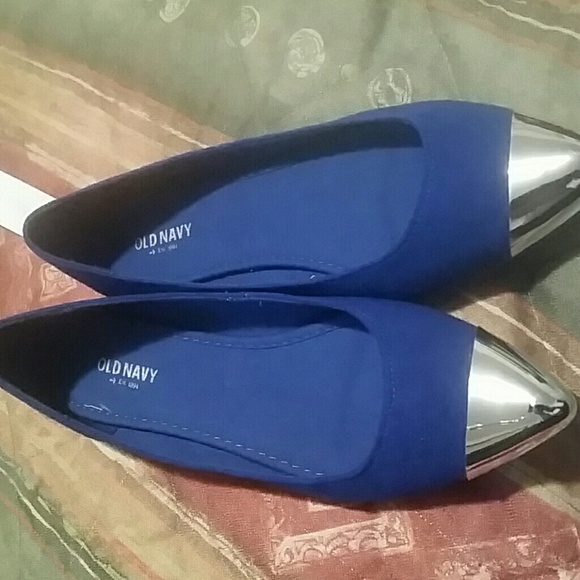 Old Navy Pointed Toe Flats