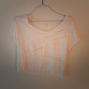 Crop top, silence + noise