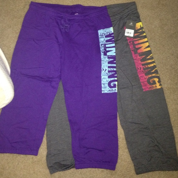 ⭐️Cropped athletic pants bundle!⭐️