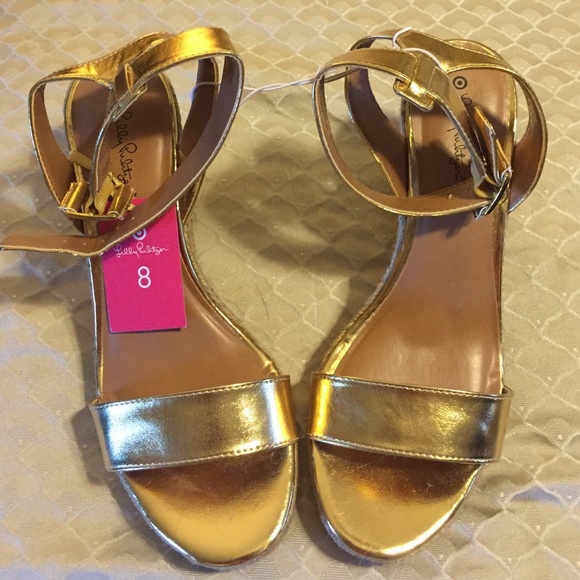 NWT Lilly Pulitzer gold wedges