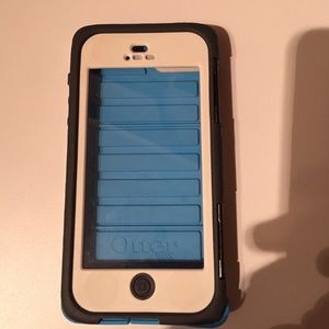 Otterbox Waterproof Case for iPhone 5/5s
