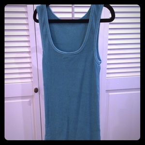Teal ribbed tank in XS