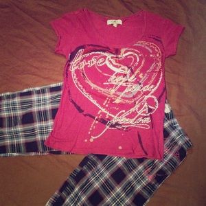 Love, hope, peace and freedom pajama set