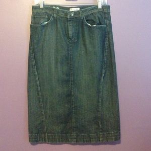 Mid-length black pencil jean skirt