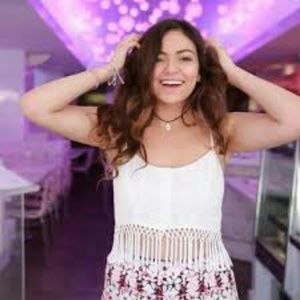 Bethany Mota fringe crop top