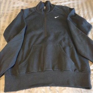 Women's Black Nike Pullover - XL (fits M-XL)