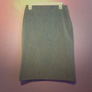 Gray pencil skirt