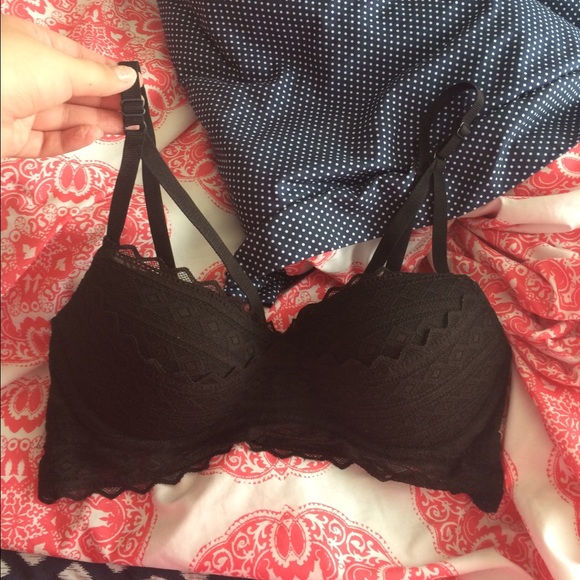 1HOURSALE!!STRAPPY BRA