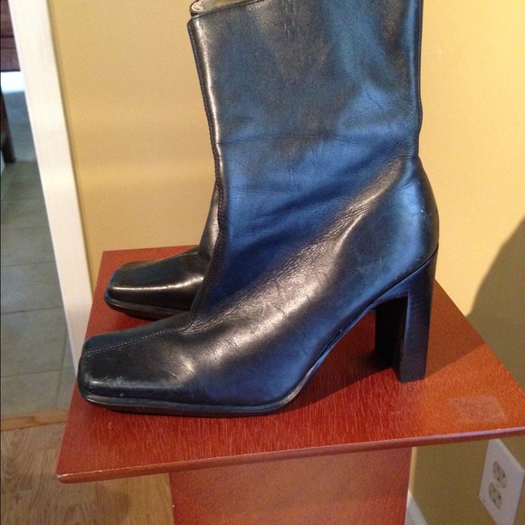 Steve Madden leather boot - Picture 1 of 3