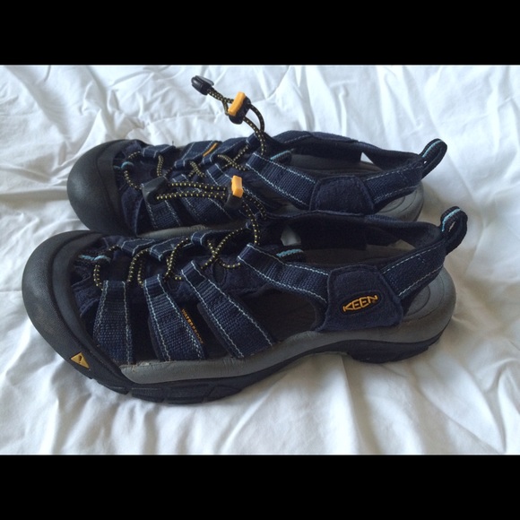 Women's KEEN Newport H2 Sandals