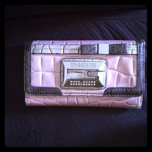 Guess wallet