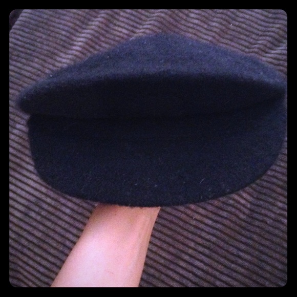 Black fleece-type hat