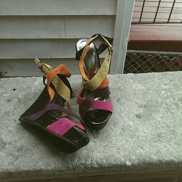 Wedge heels - Picture 2 of 2