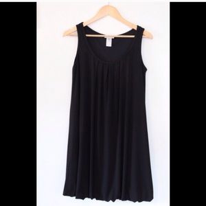 London Times adorbs black dress.