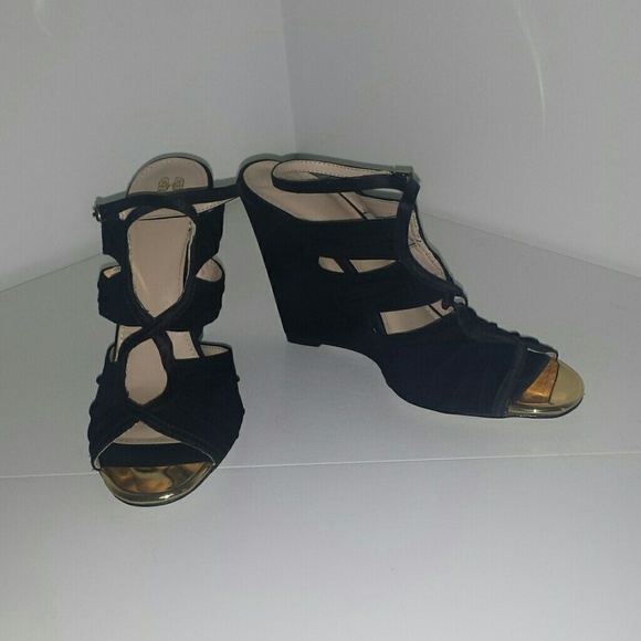 Victoria Secret Wedge Heels **traded**