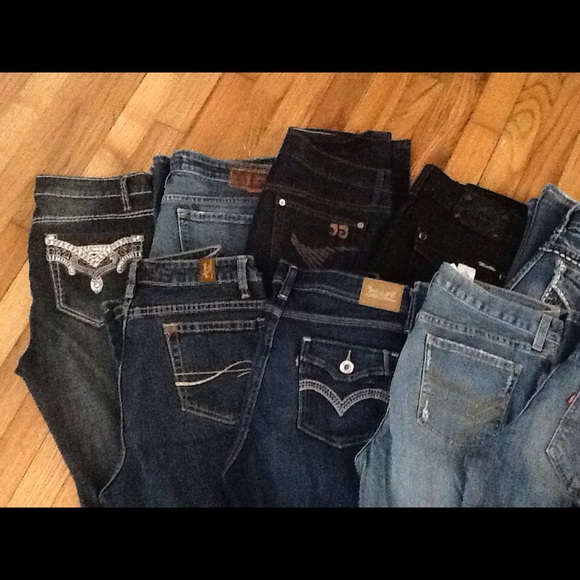 Jeans Jeans Jeans - Picture 2 of 3