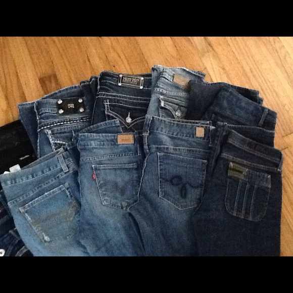 Jeans Jeans Jeans - Picture 3 of 3