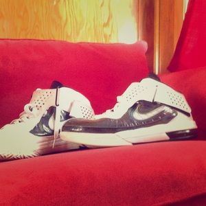 Lebron Soldier TB Air Max. Not in stores anymore!