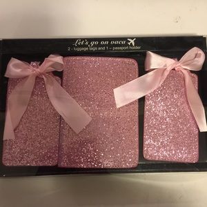 Luggage tags & passport holder. Pink sparkles nwt