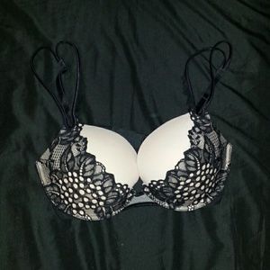 Victoria secret bra