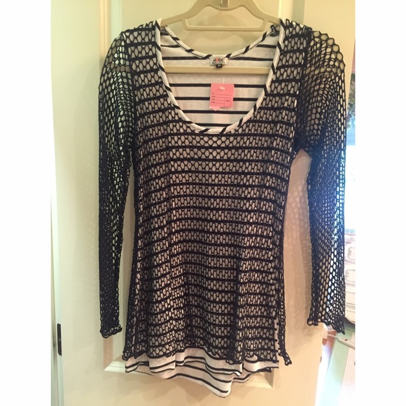 NWT never worn striped and fishnet shirt
