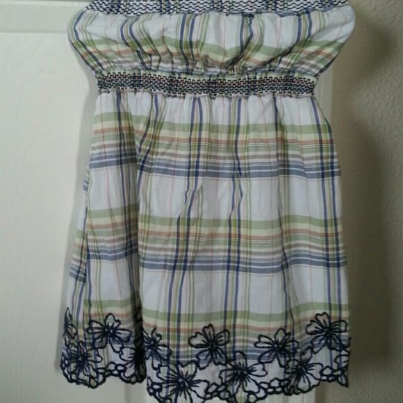 Cute Hollister Tank Top! PERFECT for Summer!
