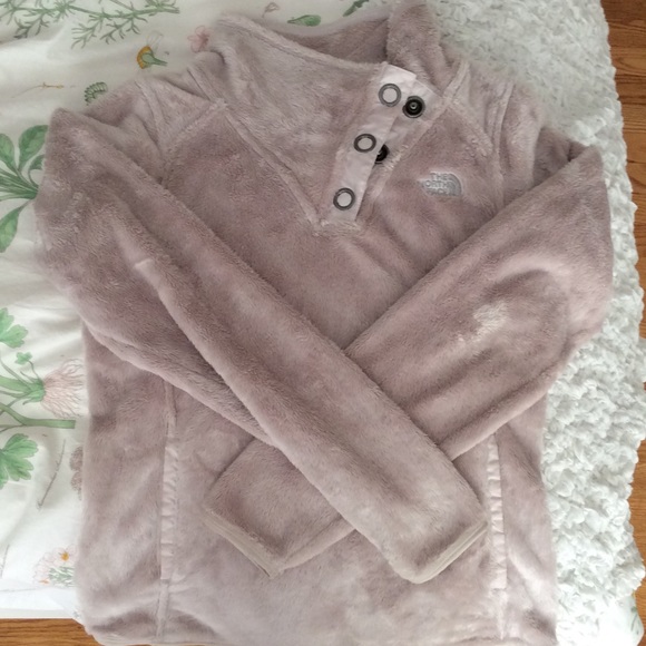 fuzzy north face pullover