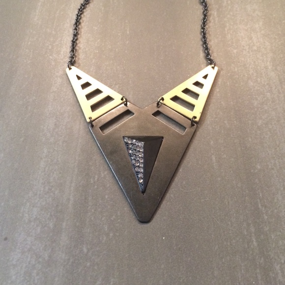 Necklace - Picture 2 of 3