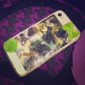 Attack On Titan / SNK ~ Levi & Eren ~ iPhone 4/4s