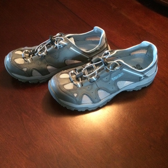 Gray/Blue Hiking Shoes