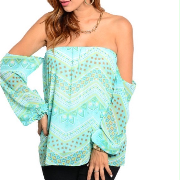 Aqua White Top