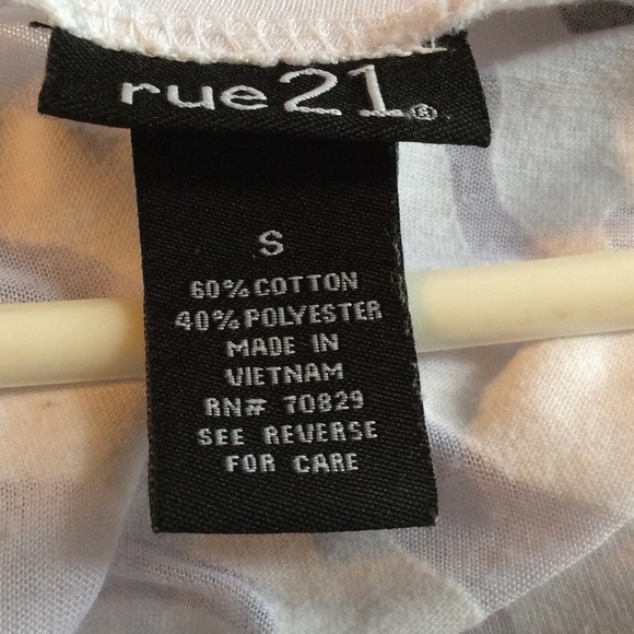 Rue 21 white shirt - Picture 3 of 3