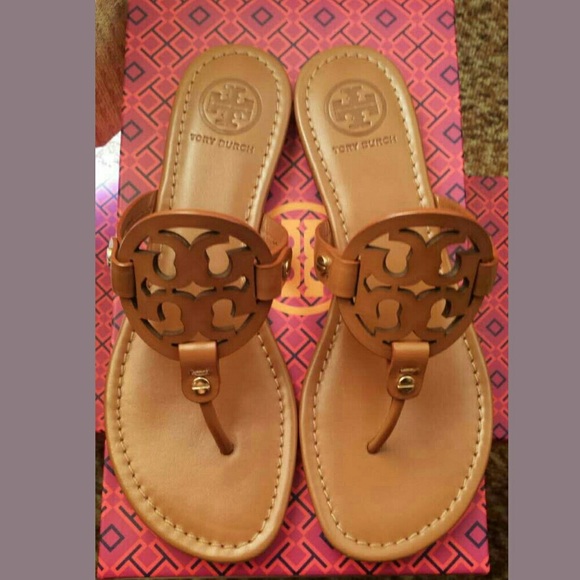 💌sold onⓂ️💌Tory burch tan vachetta miller