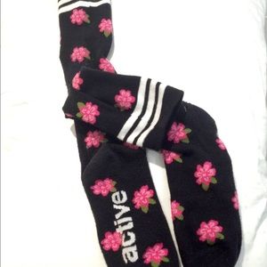 Active knee-high socks