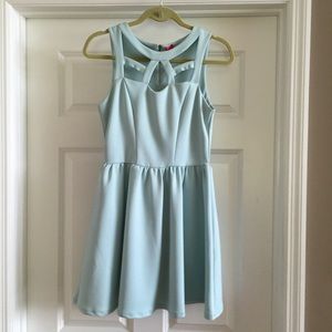 Light blue dress with cutouts on the chest