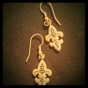 Black and Gold Fleur de lis earrings