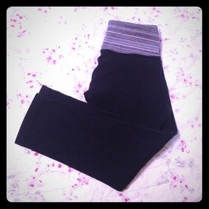 Lululemon gray/black crop leggings