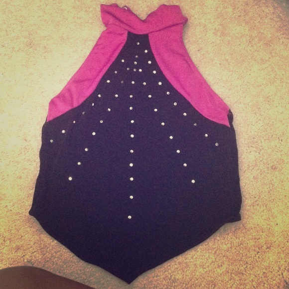 A shirt , back out . Purple&Black .