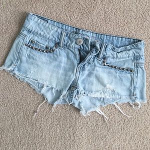 American Eagle distressed shorts