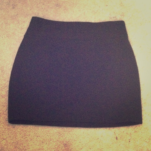 Pencil Skirt .