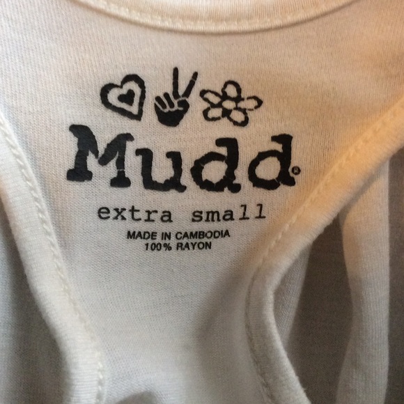 White tank - Picture 3 of 3