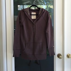 Large Aeropostale brown tunic length sweatshirt.