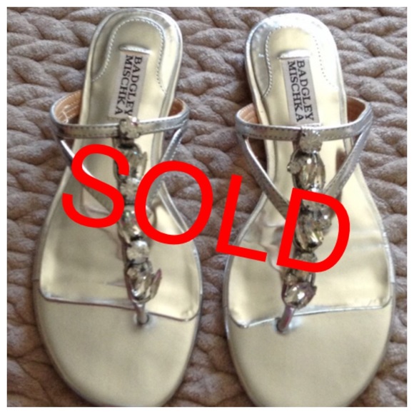 NEW Badley Mischka Silver Crystal Flats (5939)